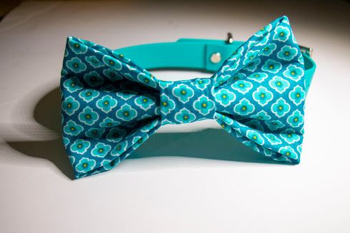 Blue Quatrefoil Bow Tie